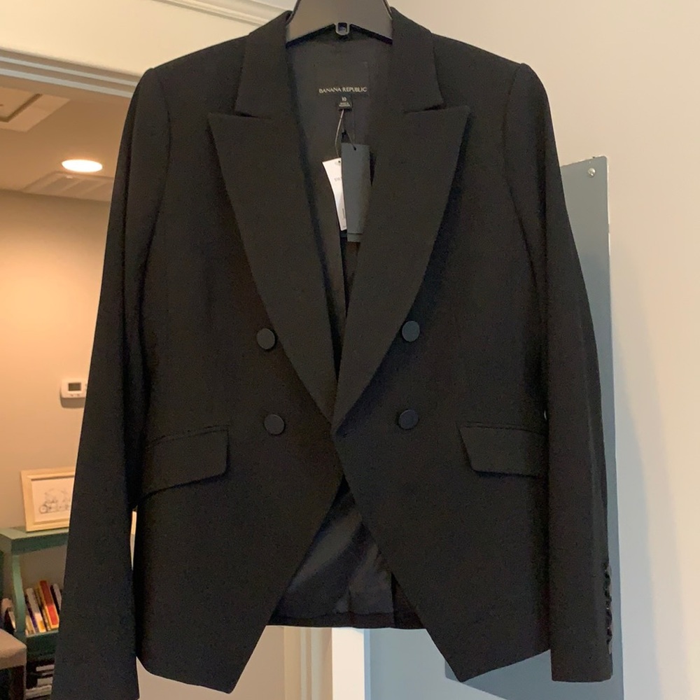 Black double breasted Banana Republic blazer